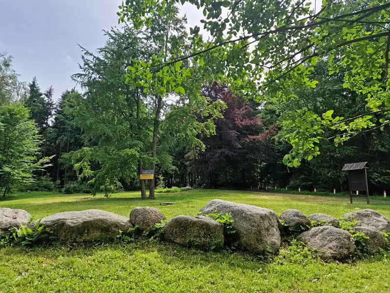 Prodej komerčního pozemku 1610 m², Mařenice – náhled fotky 2