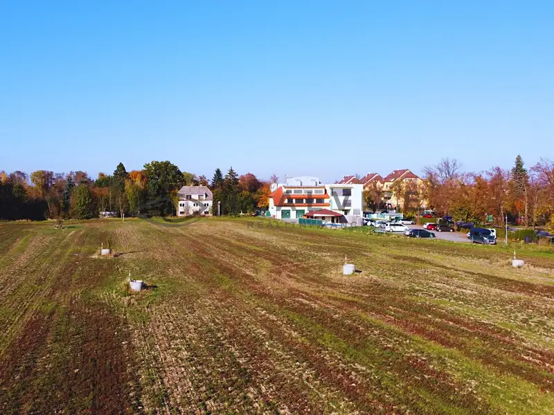 Prodej stavebního pozemku 11608 m², České Budějovice – náhled fotky 3