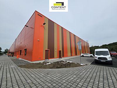 Pronájem výrobní haly, prostoru 4608 m²