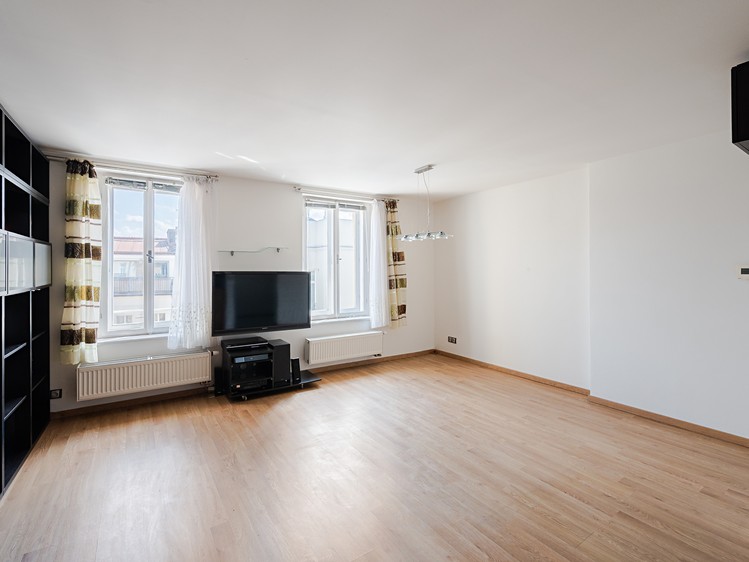 Prodej bytu 3+kk, 87 m² (2 z 16)