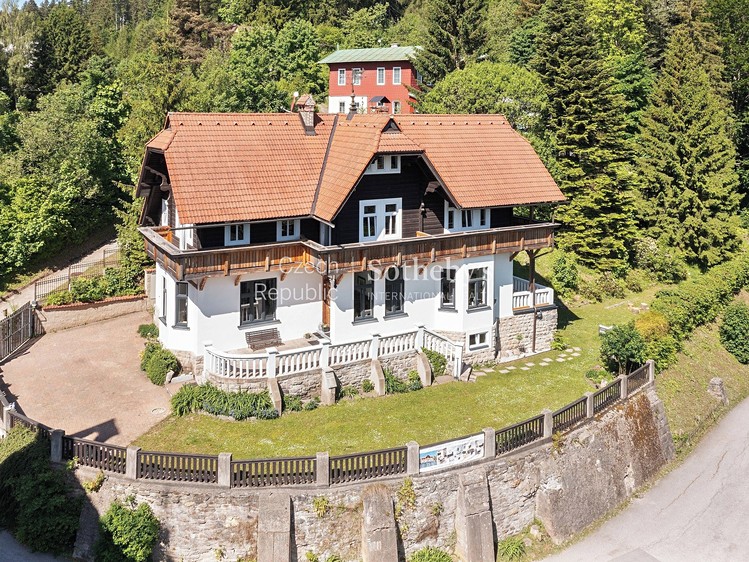 Prodej komerčního prostoru, 77 m² (18 z 26)