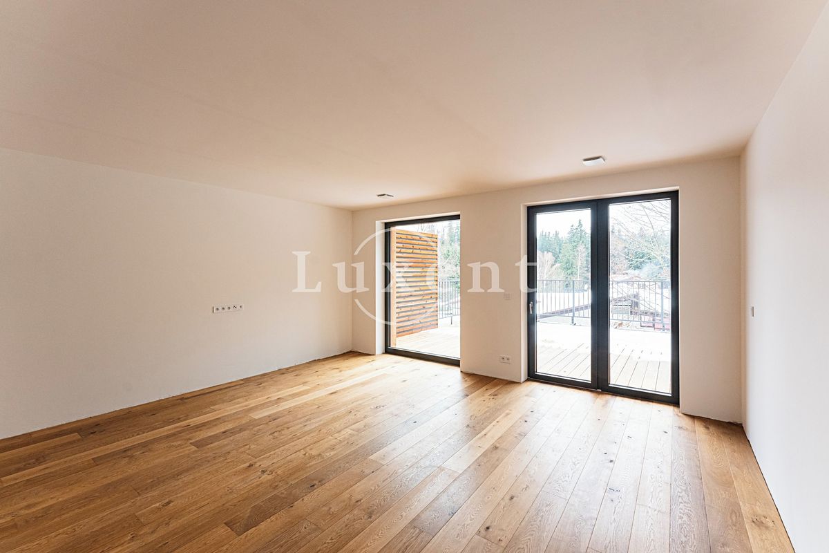 Prodej bytu 1+kk 80 m² – fotografie 2