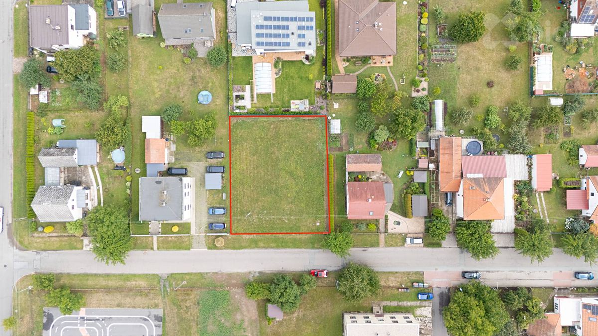 Prodej stavebního pozemku 850 m² – fotografie 3