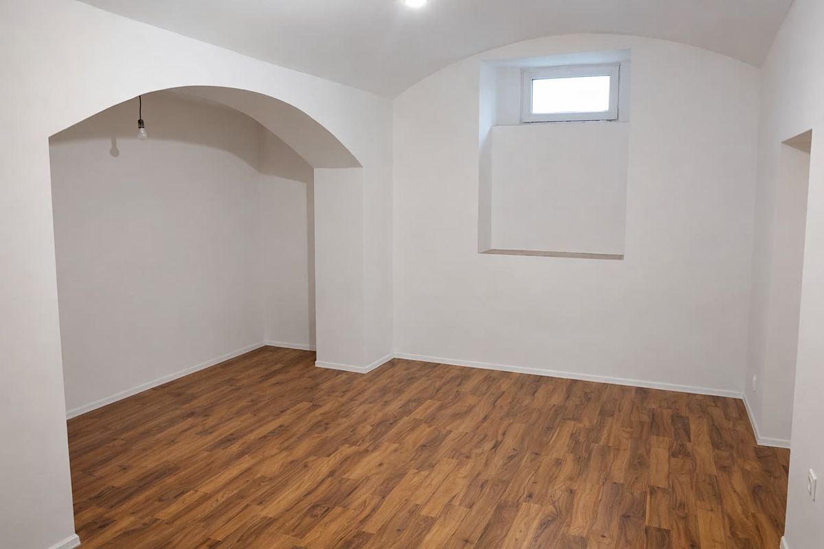 Pronájem obchodního prostoru 20 m² – fotografie 4