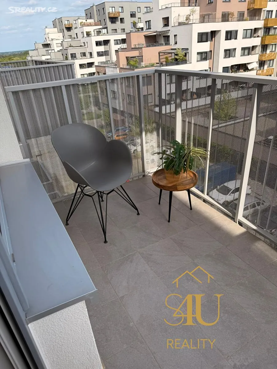 Pronájem bytu 2+kk 43 m² – pohled 5