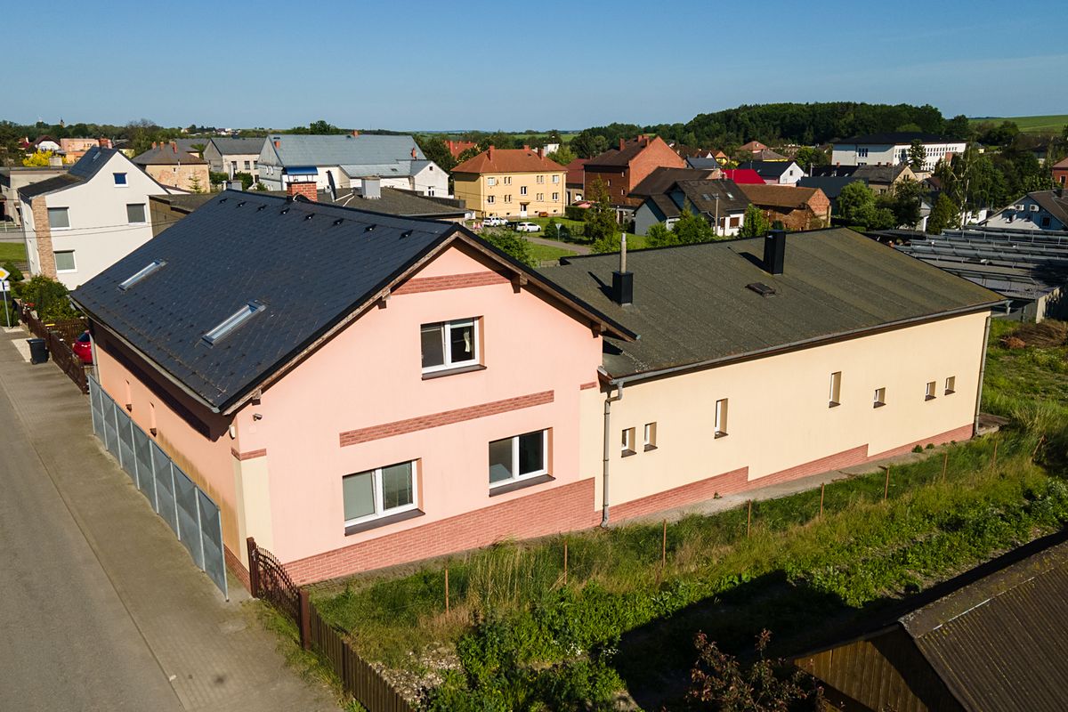 Prodej rodinného domu 450 m², pozemek 264 m²