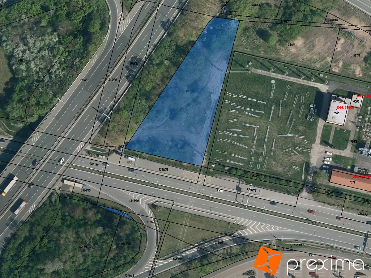 Prodej podílu 1/18 komerčního pozemku 229 m²