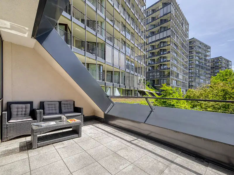 Prodej bytu 2+kk 67 m², Praha – náhled fotky 2