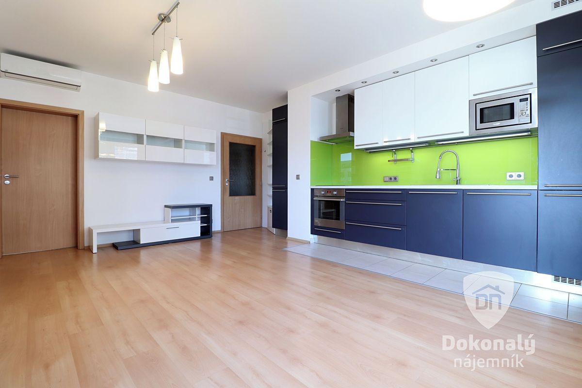 Pronájem bytu 3+kk 65 m²