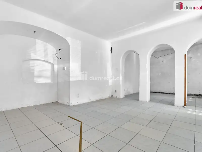 Prodej rodinného domu 246 m², pozemek 263 m², Bečov nad Teplou – náhled fotky 2