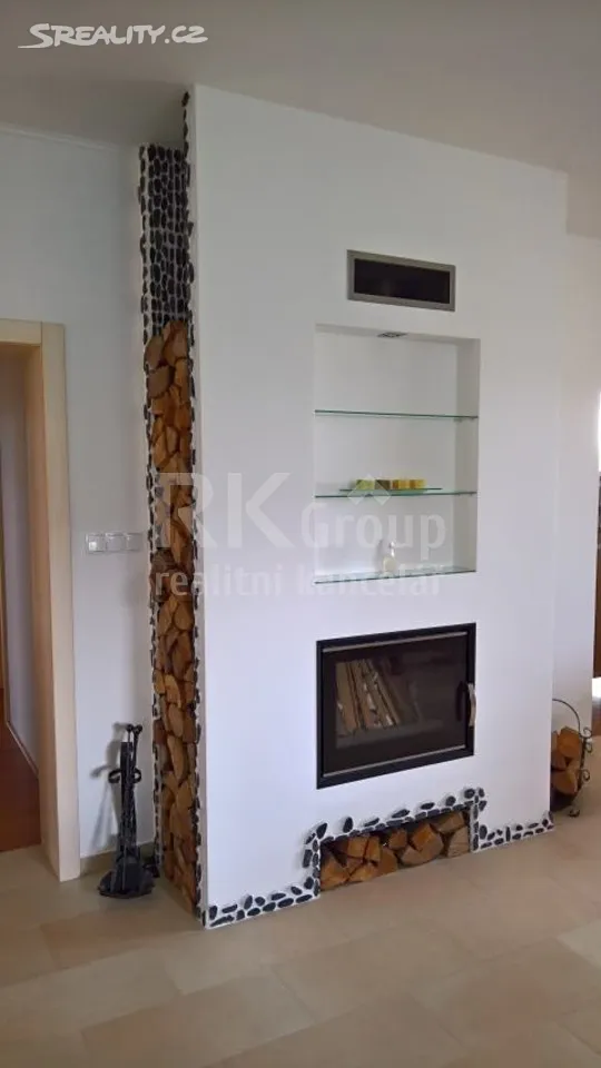 Pronájem rodinného domu 161 m², pozemek 671 m² – pohled 6