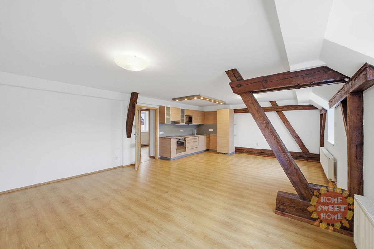 Pronájem bytu 2+kk 64 m²