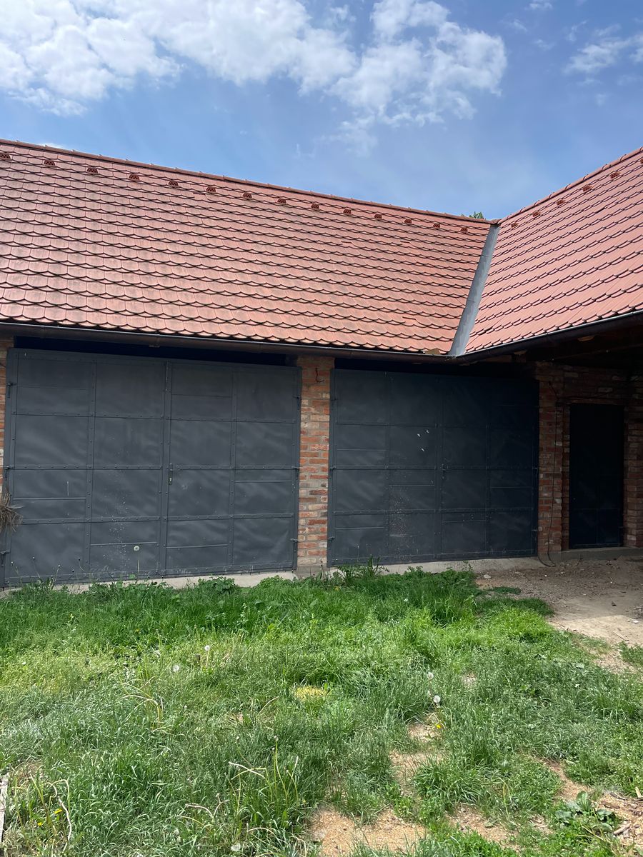Prodej vícegeneračního domu 320 m², pozemek 5176 m² – fotografie 2
