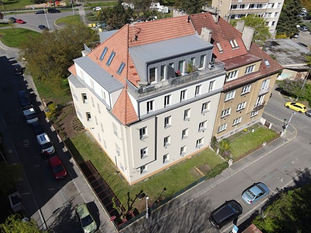 Pronájem bytu 3+kk 123 m²