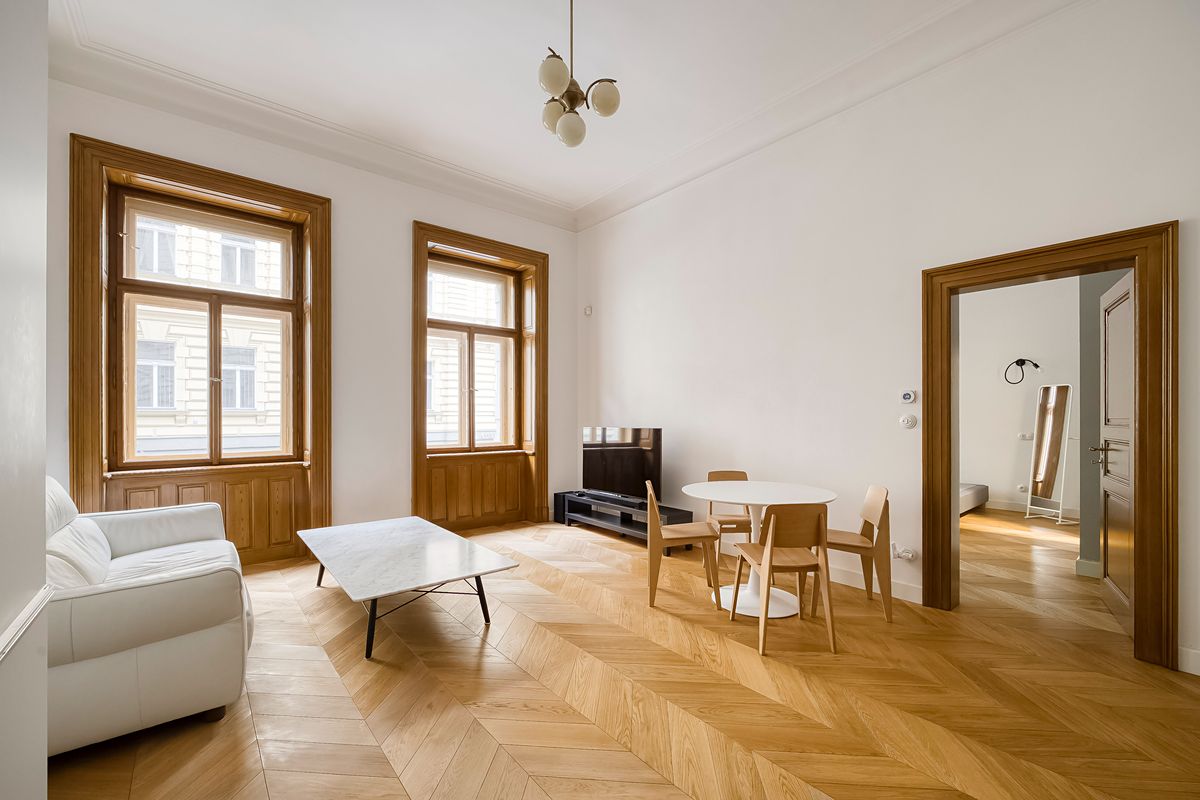 Pronájem bytu 2+kk 60 m²