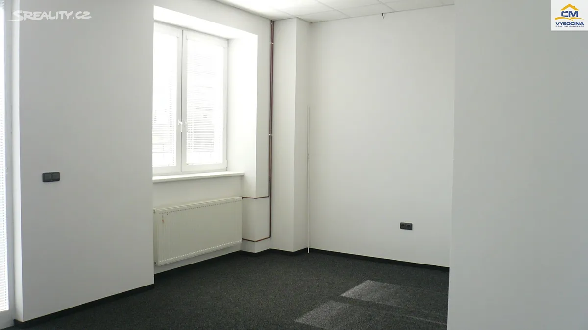 Pronájem obchodního prostoru 300 m² – pohled 6