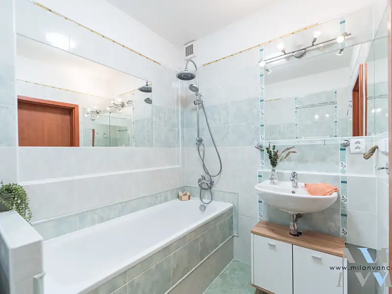 Prodej bytu 3+kk 70 m², Příbram – náhled fotky 2