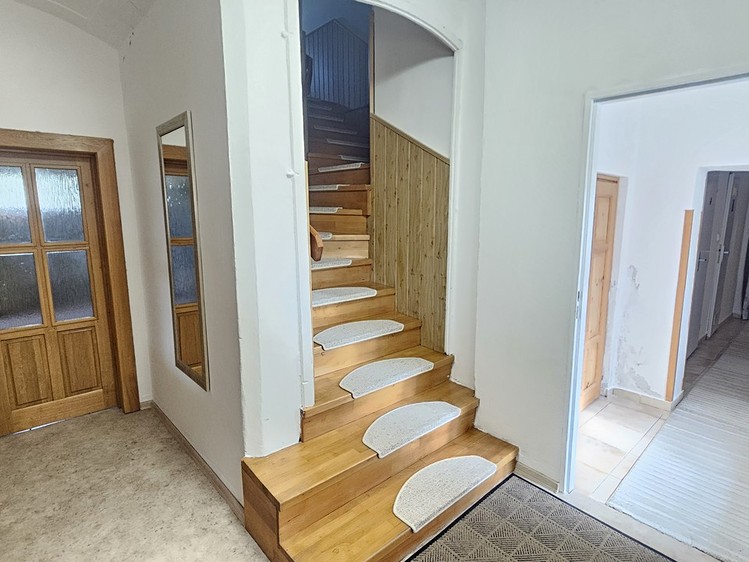 Будинок на продаж, 460 м² (12 з 34)