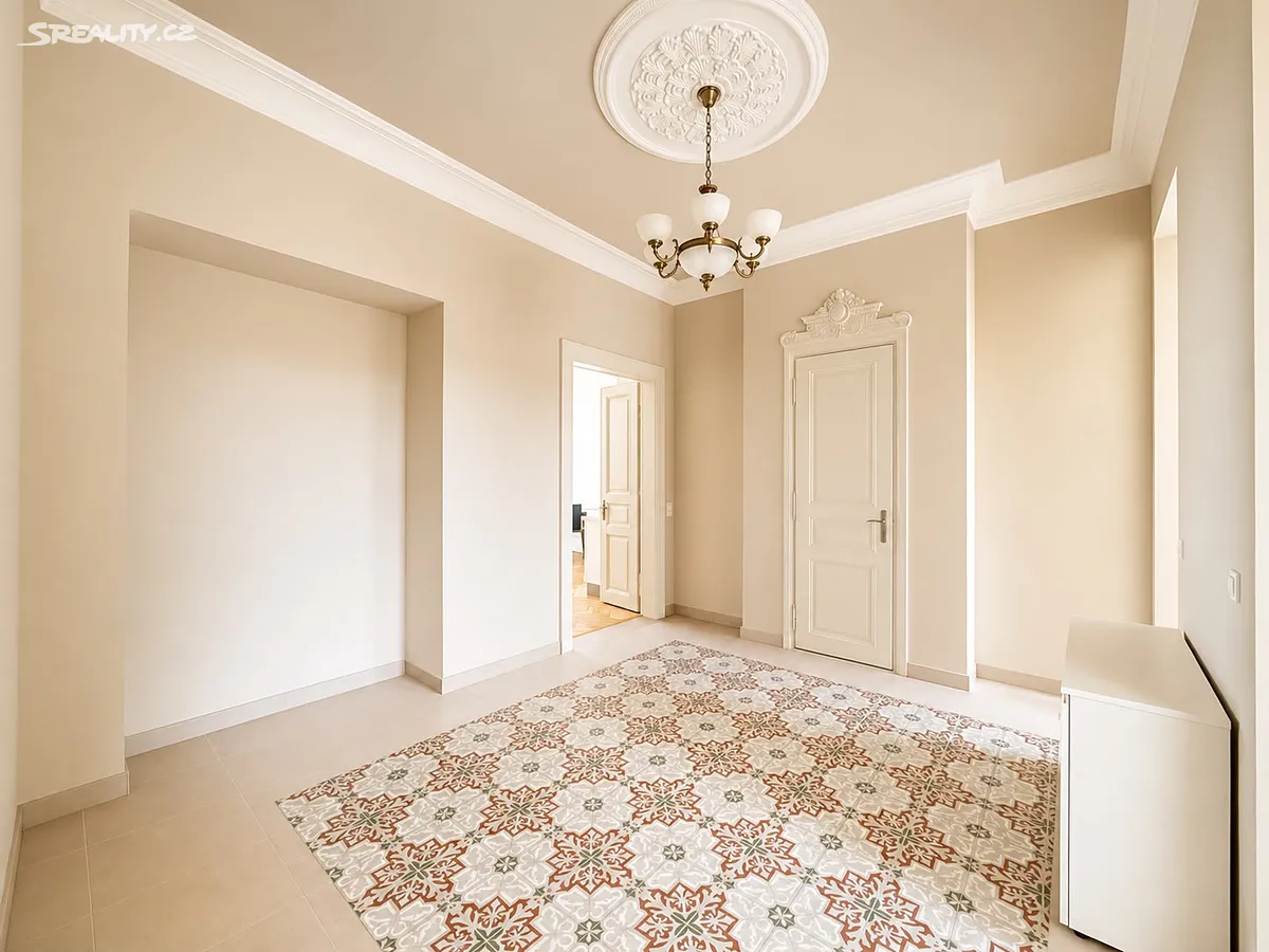 Pronájem bytu 3+kk 80 m² – pohled 6