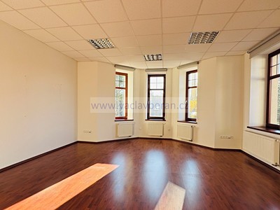 Haus zum Kauf, 650 m² (3 von 21)