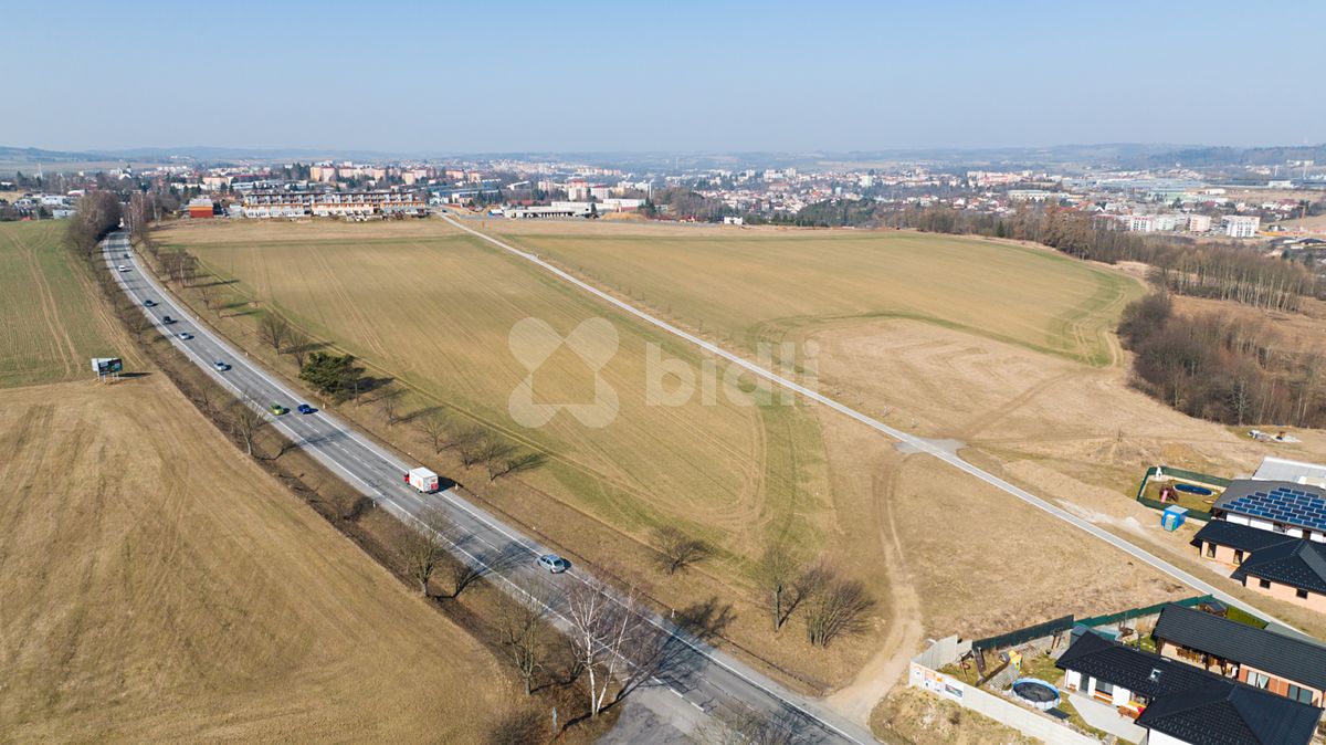 Prodej stavebního pozemku 2109 m² – fotografie 2