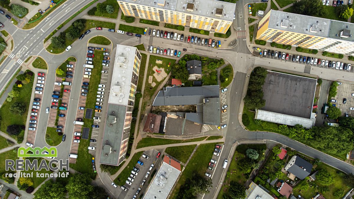 Pronájem obchodního prostoru 1100 m² – fotografie 3