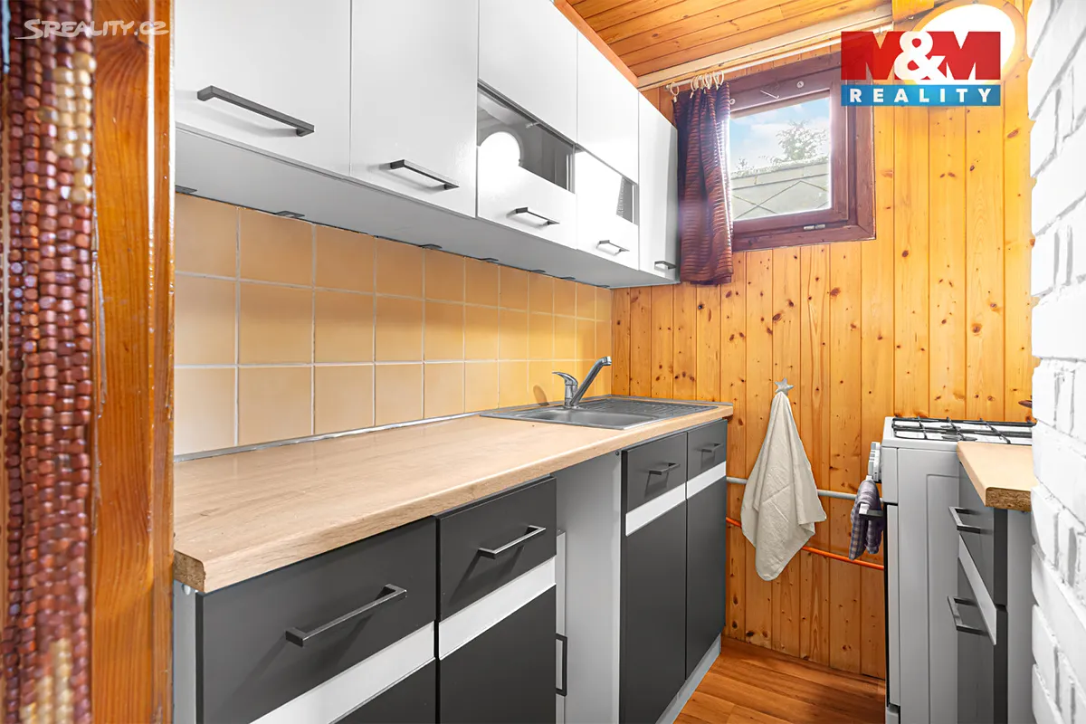 Prodej chaty 55 m², pozemek 384 m² - Więcej