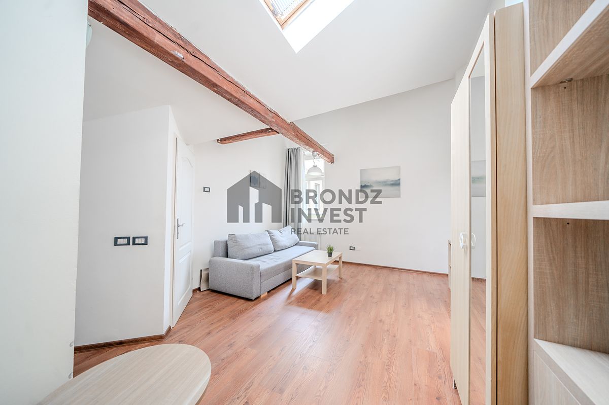 Pronájem bytu 2+kk 50 m²