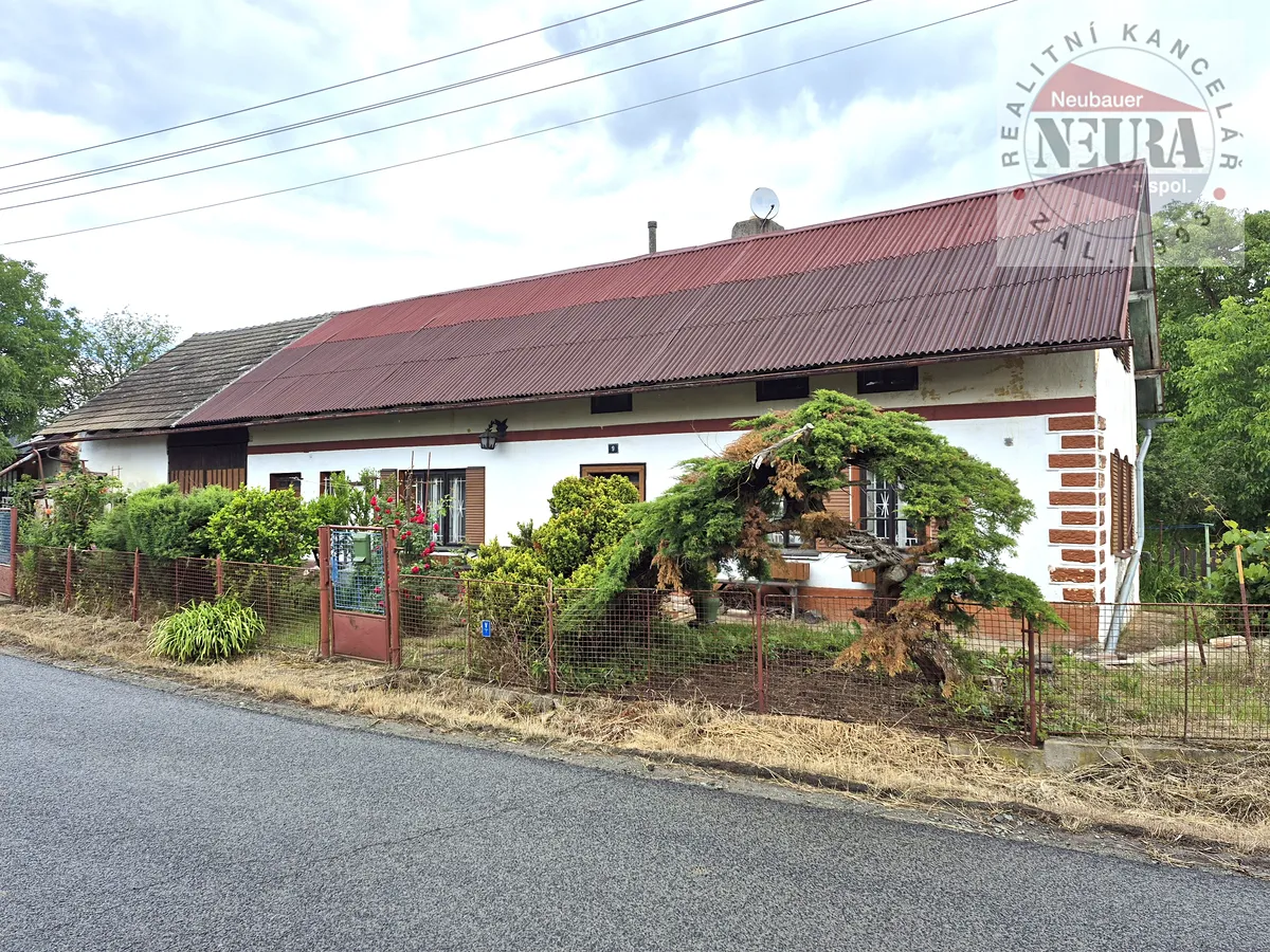 Prodej rodinného domu 140 m², pozemek 915 m²