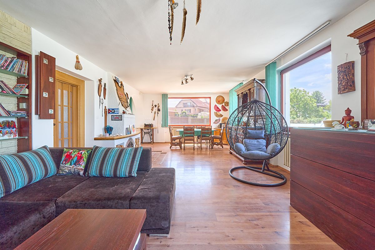 Prodej rodinného domu 172 m², pozemek 1015 m² – fotografie 4