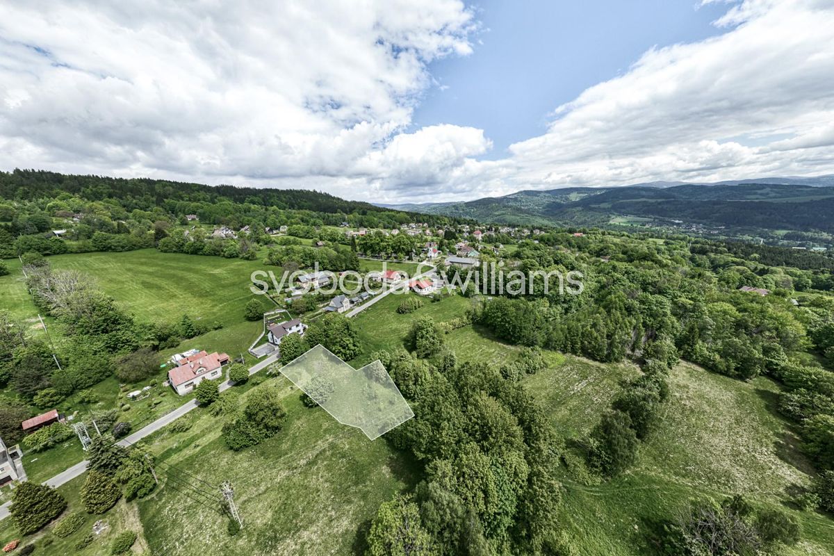 Prodej stavebního pozemku 1401 m² – fotografie 2