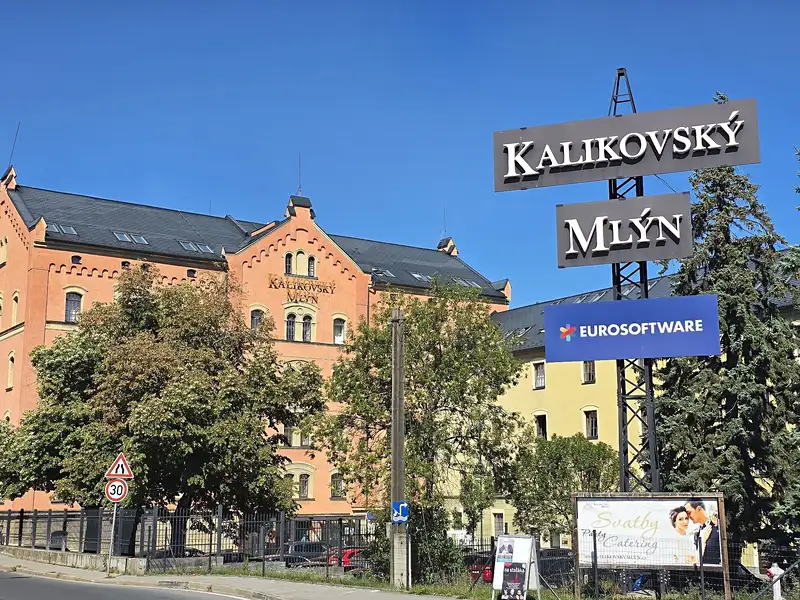 Pronájem kanceláře 137 m², Plzeň – náhled fotky 1