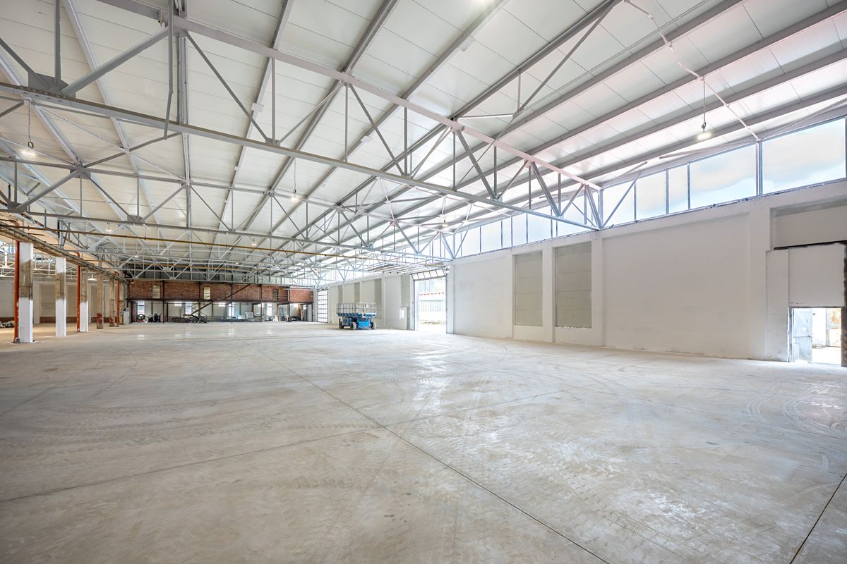 Prodej skladového prostoru 1875 m²