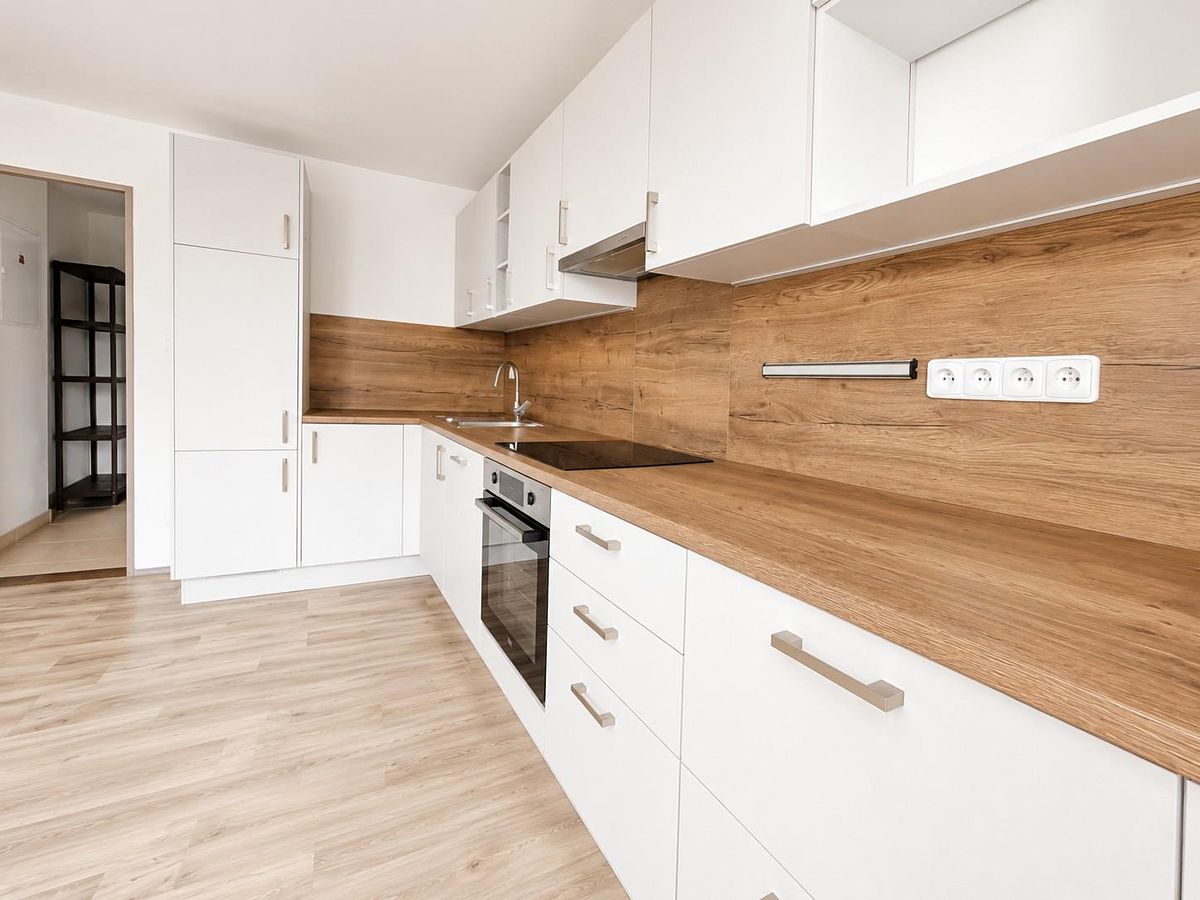 Pronájem bytu 5+1 130 m²