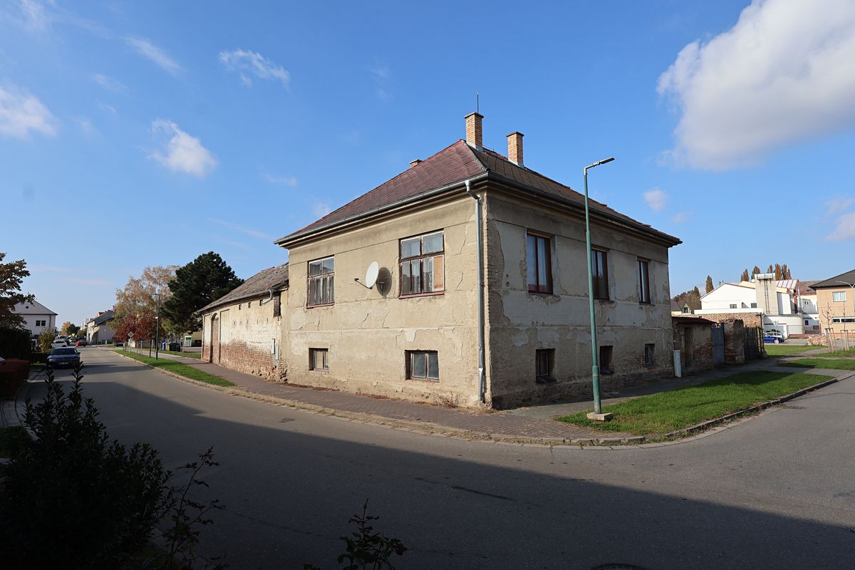 Prodej zemědělské usedlosti 300 m², pozemek 450 m²