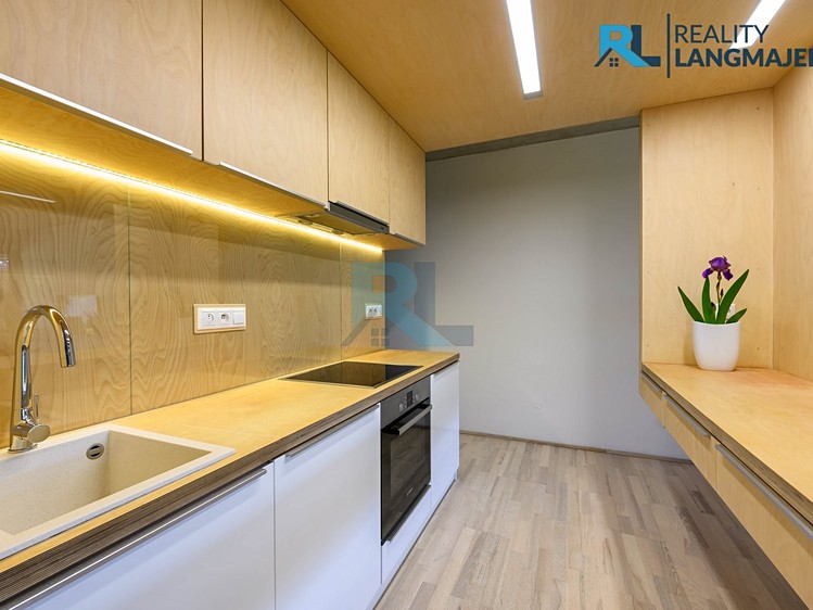 Prodej domu, 134 m² (6 z 27)