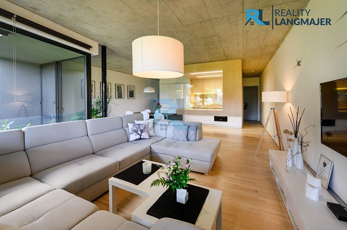 Prodej rodinného domu 134 m², pozemek 343 m², Zruč-Senec – fotka 1 z 3
