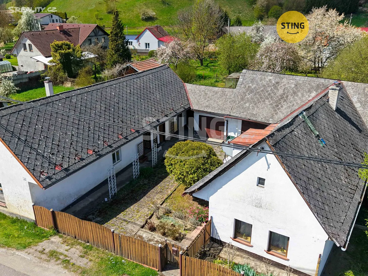 Prodej chalupy 150 m², pozemek 1685 m², Bouzov
