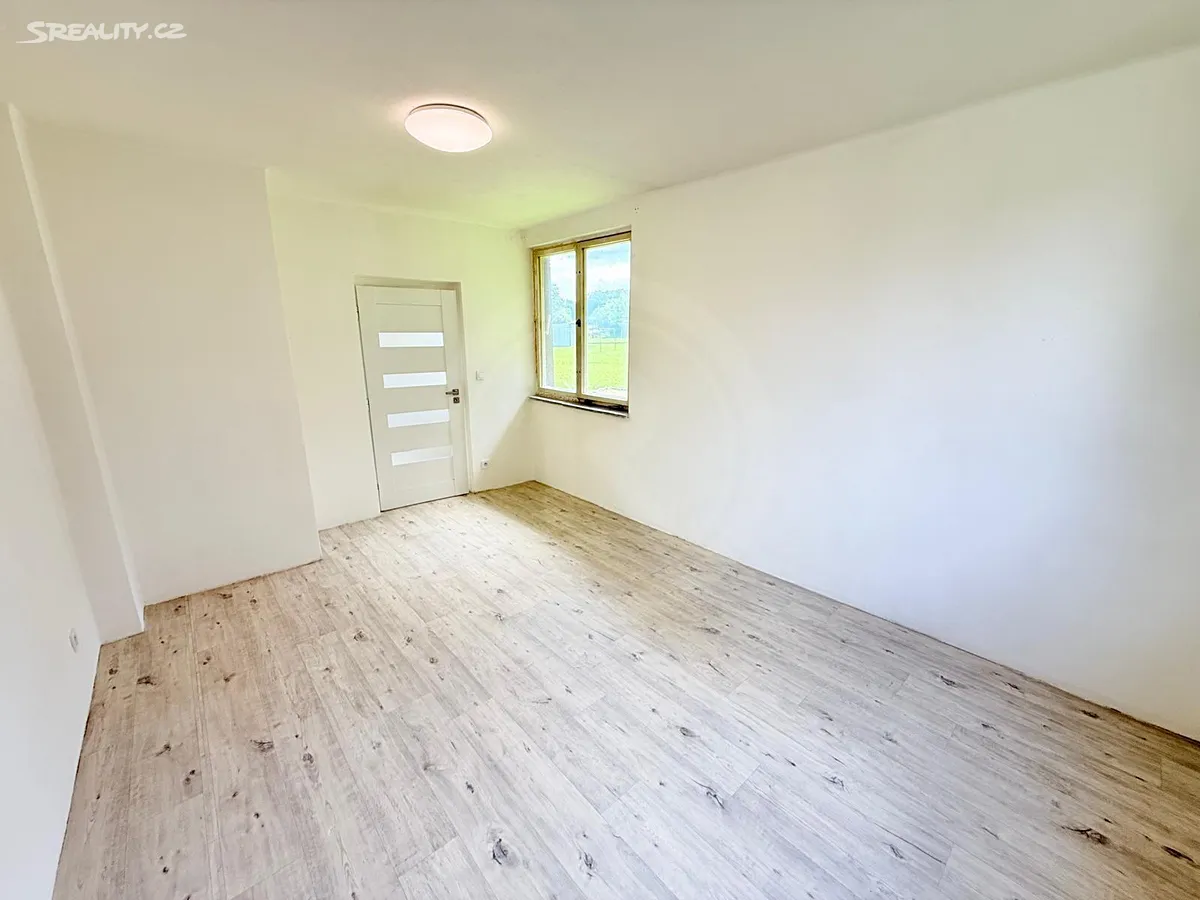 Pronájem bytu 2+1 50 m² – další