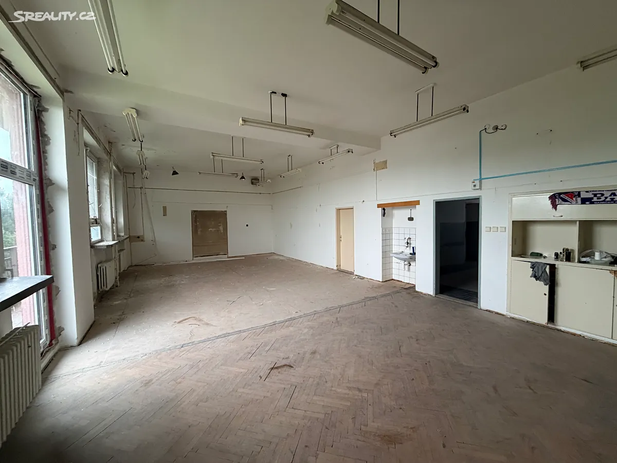 Pronájem skladového prostoru 77 m², Ostrava