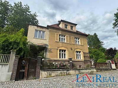 Prodej rodinného domu 160 m², pozemek 1062 m²