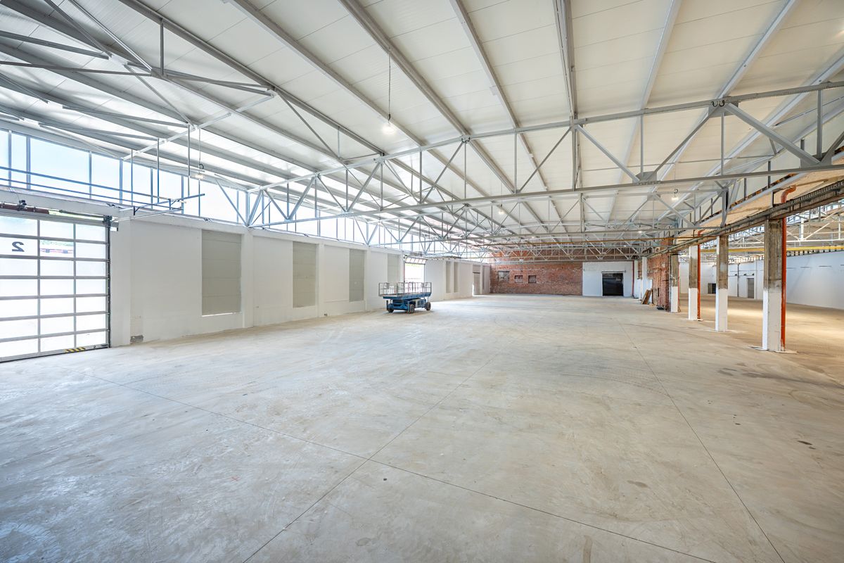 Prodej skladového prostoru 1875 m² – fotografie 3