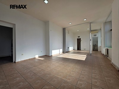 Pronájem obchodního prostoru 52 m²