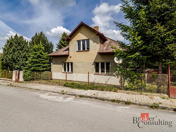 Prodej domu, 93 m² (1 z 28)