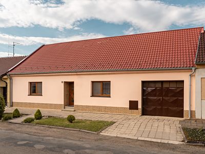 Prodej rodinného domu 200 m², pozemek 1330 m²