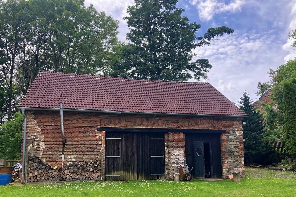 Prodej rodinného domu 105 m², pozemek 1134 m² – fotografie 2