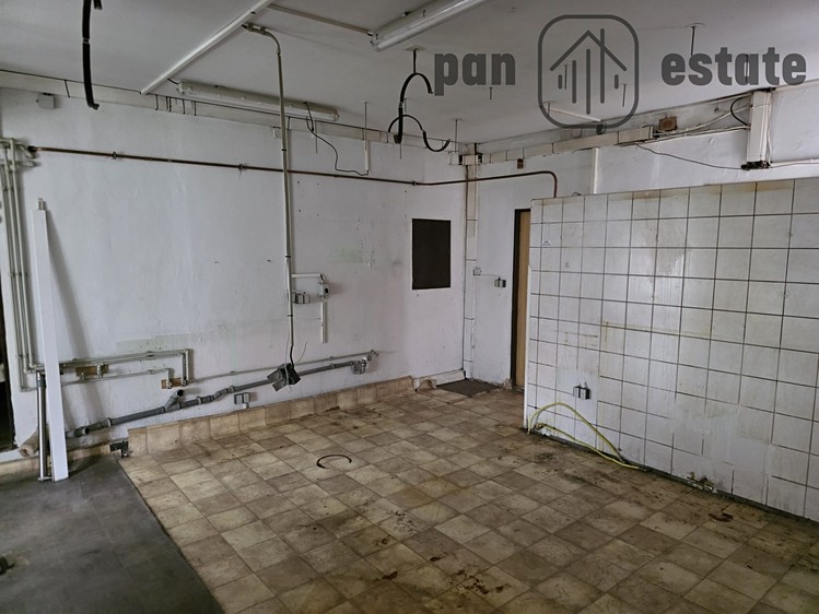 Комерційне приміщення в оренду, 415 м² (8 з 14)