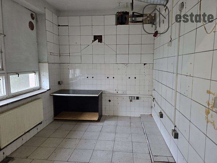Комерційне приміщення в оренду, 415 м² (11 з 14)