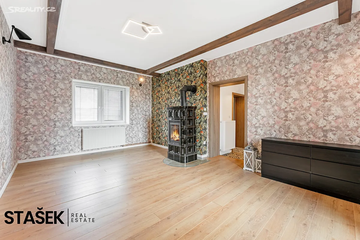 Prodej rodinného domu 135 m², pozemek 845 m² – pohled 5