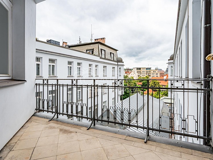 Pronájem komerčního prostoru, 202 m² (4 z 18)